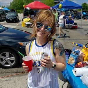 Meet your Posher, Eileen